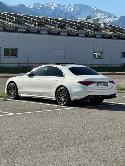Mercedes-Benz S 400 d 4Matic AMG Line — Diesel 330 ch, 67'000 km, sans sinistre — dettaglio