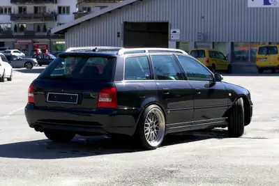 Audi S4 B5 Break 2000 — Break sportif authentique, 265 ch et transmission manuelle — dashboard