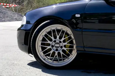 Audi S4 B5 Break 2000 — Break sportif authentique, 265 ch et transmission manuelle — Thumbnail 7