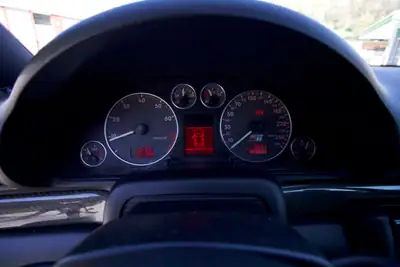Audi S4 B5 Break 2000 — Break sportif authentique, 265 ch et transmission manuelle — Thumbnail 14
