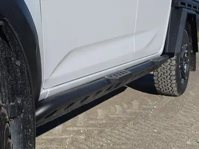 ISUZU D-MAX CrewCab Nitro Sport 4x4 — Pick-up offroad haute performance, kilométrage réduit — Miniatur 10