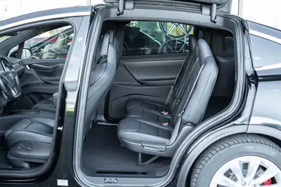 Tesla Model X 100D Performance Ludicrous+ — SUV électrique haute performance, 36'000 km — Thumbnail 11