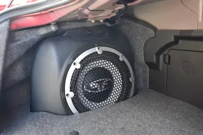 Mitsubishi Lancer Evo X GSR TC-SST — Légende sportive, 36'000 km, son Rockford Fosgate — Miniature 20