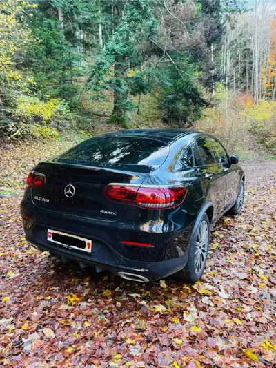 Mercedes-Benz GLC Coupé 200 4Matic — SUV premium hybride léger, 45'500 km — Armaturenbrett