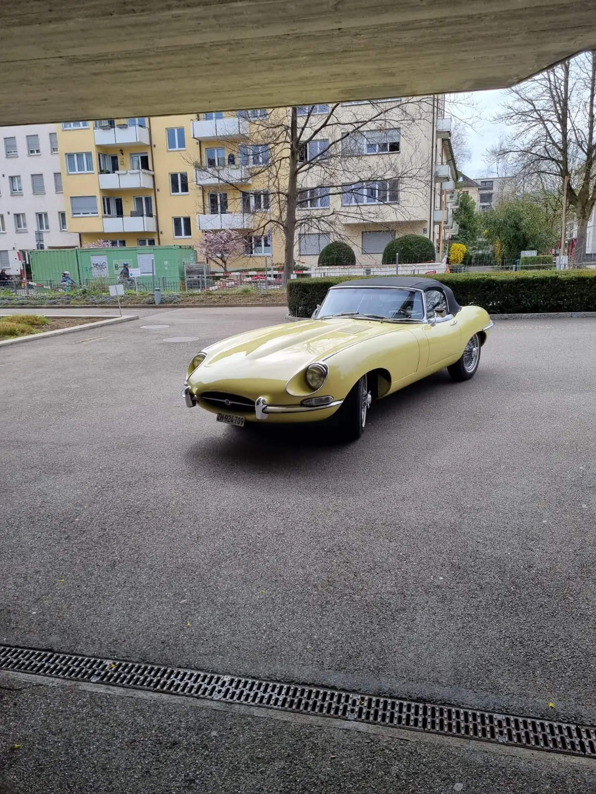Jaguar E 1,5 Cabriolet 1968 — Légende britannique restaurée, moteur révisé — vista esterna