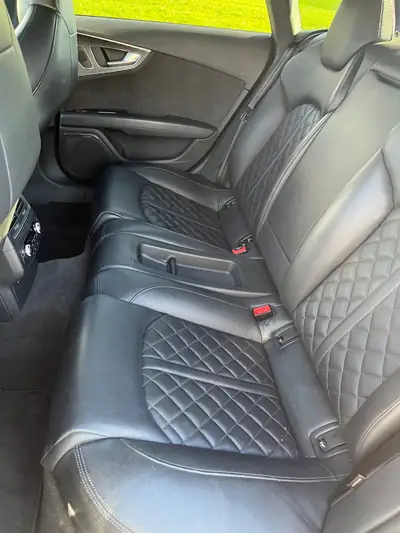 Audi A7 Sportback 3.0 TDI — Berline de prestige, 326 ch diesel, kilométrage modéré — Heckansicht
