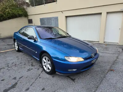 Peugeot 406 Coupé 3.0 V6 Pack — Un coupé français mythique, sans sinistre — vue extérieure