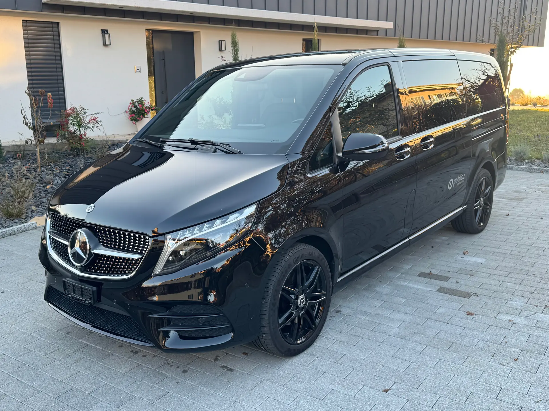 Mercedes-Benz V 300 d Swiss Edition — Monospace 7 places, motorisation diesel efficace
