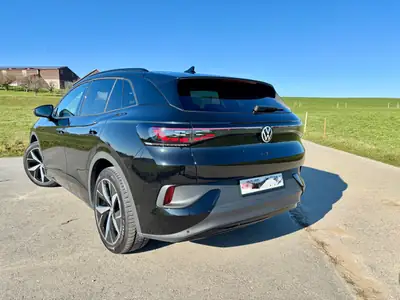 VW ID.4 GTX 77 kWh 4Motion — SUV électrique haute performance, 33 000 km seulement — interni