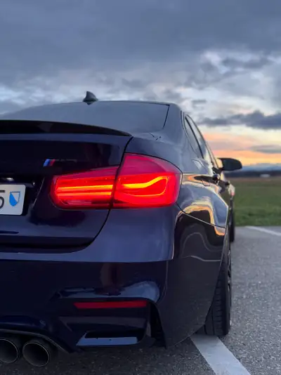 BMW M3 Competition 2018 — Berline sportive 450 ch, boîte manuelle, accident-free — détail