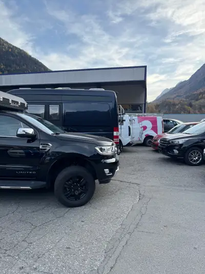 Ford Ranger Limited 2.0 Eco Blue 4x4 — Pick-up premium avec cellule Alucab camper — Thumbnail 18