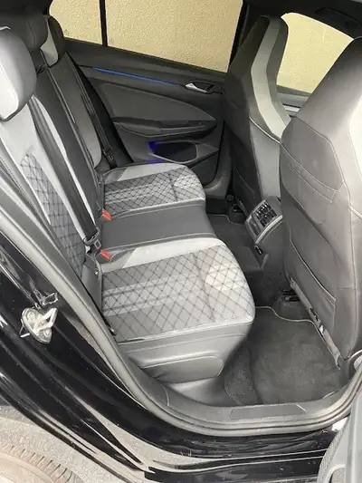 VW Golf 1.5 TSI ACT R-Line — Compacte dynamique, 68'000 km seulement — Detail