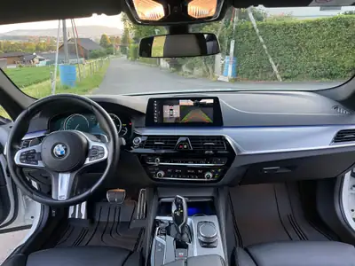 BMW 520d xDrive M-Sport — Berline diesel performante, 83 500 km, traction intégrale — Thumbnail 11