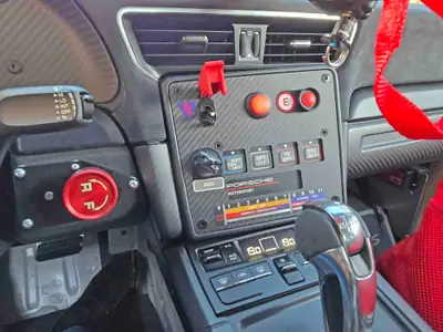 Porsche 911 GT2 RS Clubsport — Légendaire hypervoiture de piste, Nr. 062/200, sans sinistre — Miniature 7