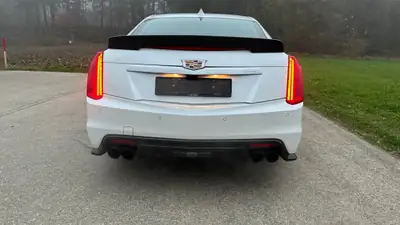 Cadillac CTS-V Sedan 6.2 Supercharged — Muscle car américaine, 649 ch — Detail