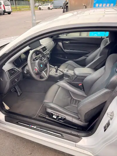 BMW M2 Competition Drivelogic — Coupé sportif 410 ch, sans accident — interni