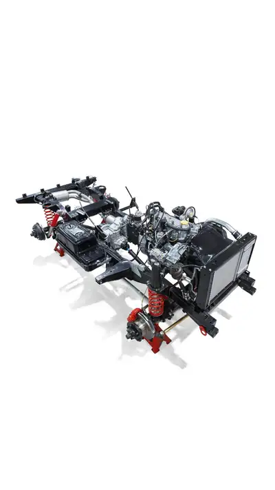 Land Rover Defender 90 SW TD5 — Légende 4x4 restaurée intégralement, cuir neuf et technologie moderne — Miniatur 7