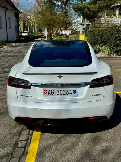 Tesla Model S 100 D Ludicrous Performance — Berline électrique haute performance, 69 890 km — Miniatur 13