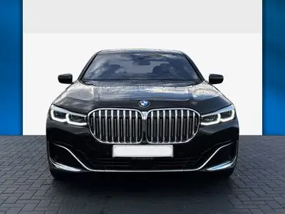 BMW 730d 48V — Berline de luxe diesel, 76 000 km, équipements premium — fianco