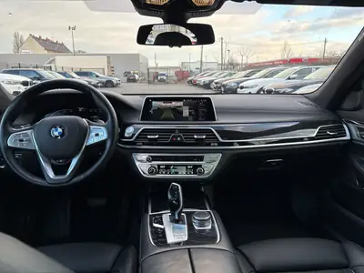 BMW 730d 48V — Berline de luxe diesel, 76 000 km, équipements premium — Miniatura 7