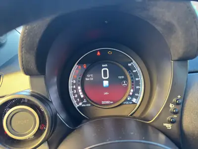 Fiat 595 Abarth 1.4 Turbo Competizione — Sportive compacte, 30'000 km seulement — Miniatur 11