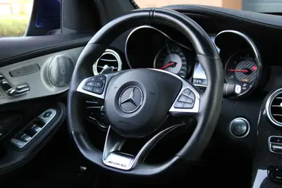 Mercedes-Benz GLC 63 AMG Coupé — 510 ch, 4Matic+, pack premium complet — Miniature 12