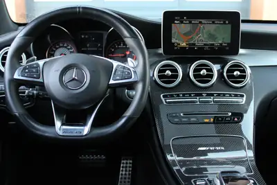 Mercedes-Benz GLC 63 AMG Coupé — 510 ch, 4Matic+, pack premium complet — Miniature 13