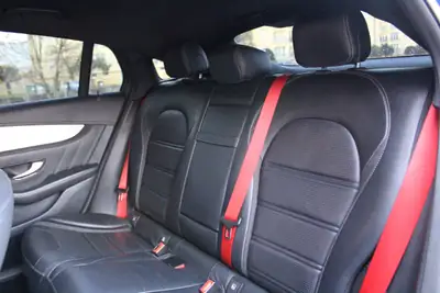 Mercedes-Benz GLC 63 AMG Coupé — 510 ch, 4Matic+, pack premium complet — Miniature 28