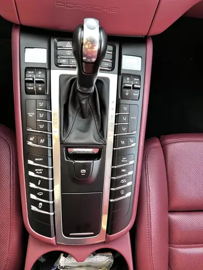 Porsche Macan Turbo Performance PDK — SUV sportif 440 ch, seulement 95 000 km — cruscotto