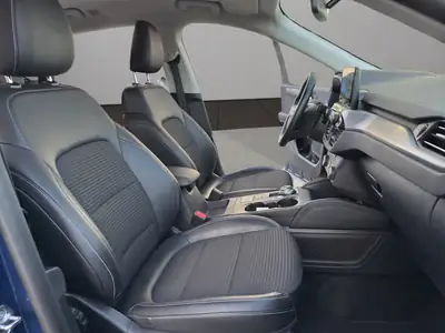 Ford Kuga 2.5 PHEV Titanium X — SUV hybride rechargeable, économe et bien équipé — Miniature 17