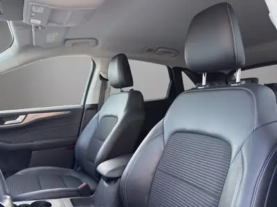 Ford Kuga 2.5 PHEV Titanium X — SUV hybride rechargeable, économe et bien équipé — Miniature 22