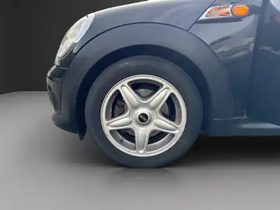 MINI One 2012 — Citadine ludique, entretien à jour, parfait premier achat — Thumbnail 9
