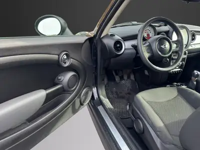 MINI One 2012 — Citadine ludique, entretien à jour, parfait premier achat — Thumbnail 12