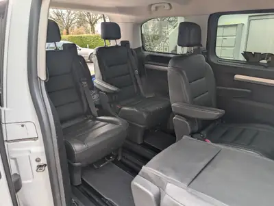 Opel Zafira Life 2.0 CDTI Business M — Monospace 6 places, diesel automatique, 164'000 km — Miniature 14