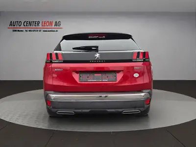 Peugeot 3008 1.5 BlueHDi GT Line — SUV élégant, toit panoramique et technologie automata — dashboard