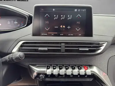 Peugeot 3008 1.5 BlueHDi GT Line — SUV élégant, toit panoramique et technologie automata — Thumbnail 15