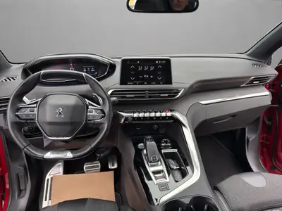 Peugeot 3008 1.5 BlueHDi GT Line — SUV élégant, toit panoramique et technologie automata — Thumbnail 14