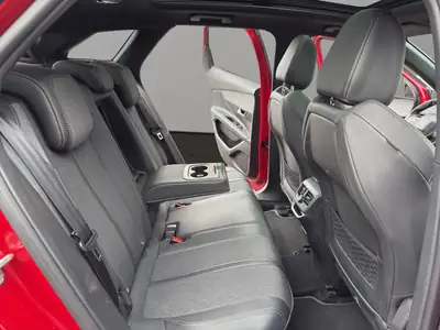 Peugeot 3008 1.5 BlueHDi GT Line — SUV élégant, toit panoramique et technologie automata — Thumbnail 18