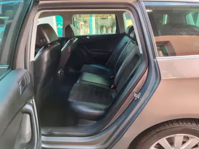VW Passat Variant 2.0 TDI Comfortline — Break diesel fiable, entretien impeccable — Miniatur 7