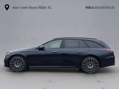 Mercedes-Benz E 220 d AMG Line 4matic Kombi — Break premium diesel, 13'000 km seulement — côté