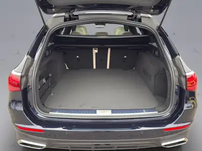 Mercedes-Benz E 220 d AMG Line 4matic Kombi — Break premium diesel, 13'000 km seulement — Miniature 18