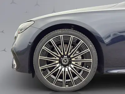 Mercedes-Benz E 220 d AMG Line 4matic Kombi — Break premium diesel, 13'000 km seulement — Miniature 20