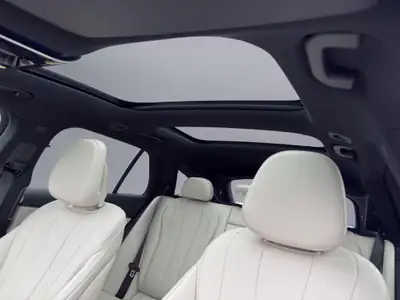 Mercedes-Benz E 220 d AMG Line 4matic Kombi — Break premium diesel, 13'000 km seulement — Miniature 19