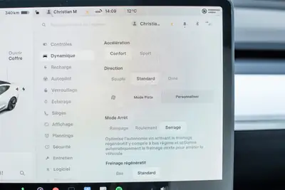Tesla Model 3 Performance Dual AWD — Électrique haute performance, 513 ch et Autopilot — Thumbnail 12