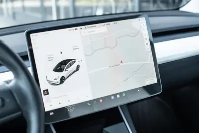 Tesla Model 3 Performance Dual AWD — Électrique haute performance, 513 ch et Autopilot — Thumbnail 10