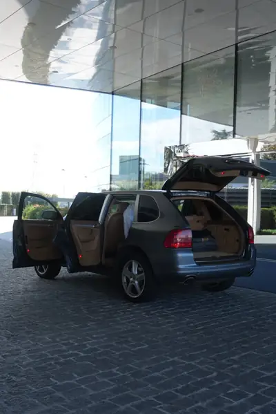 Porsche Cayenne 2004 — SUV premium 250 ch, faible kilométrage, toutes routes — Armaturenbrett