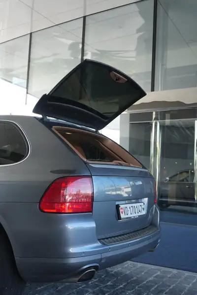 Porsche Cayenne 2004 — SUV premium 250 ch, faible kilométrage, toutes routes — Detail