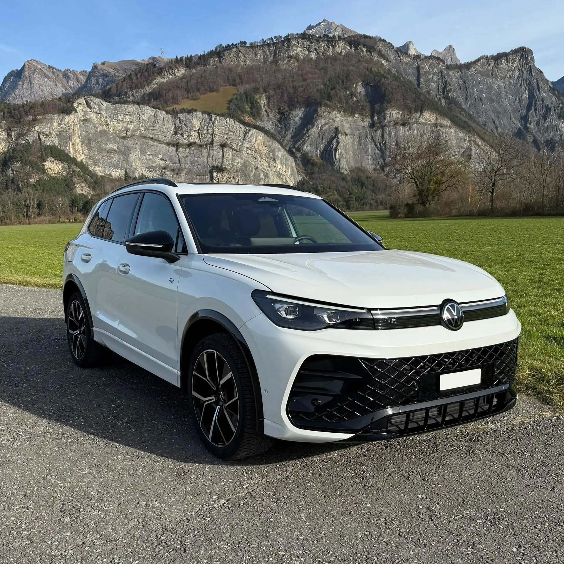 VW Tiguan 2.0 TDI SCR United 4Motion — SUV diesel performant, 40'000 km, toit panoramique