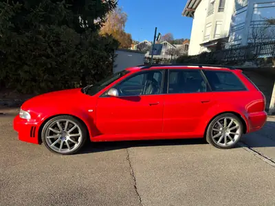 Audi RS4 Avant quattro — Break sportif 380 ch, histoire de performance — Detail