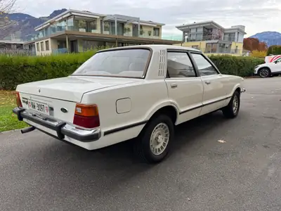 Ford Taunus 2.3 V6 Ghia 1979 — Berline de caractère, moteur V6 généreux, 84 000 km — Miniatur 12